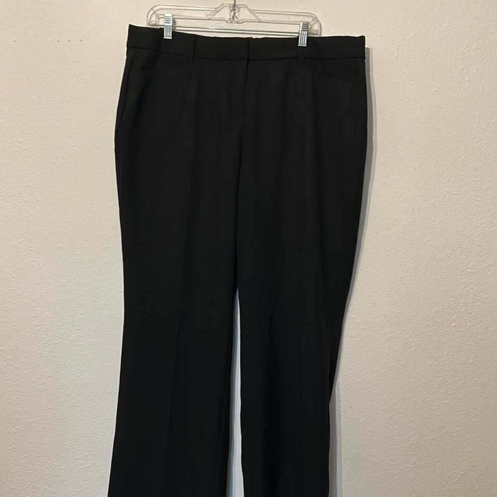 Lane Bryant Black Trouser Pants Size 16 NWT